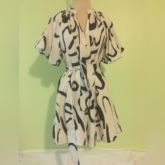 entro Pants - NEW Entro white wi black print romper sz L large retro mod Indy dress onesie
